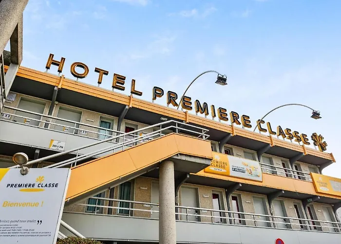 Premiere Classe Merogis Hotel *